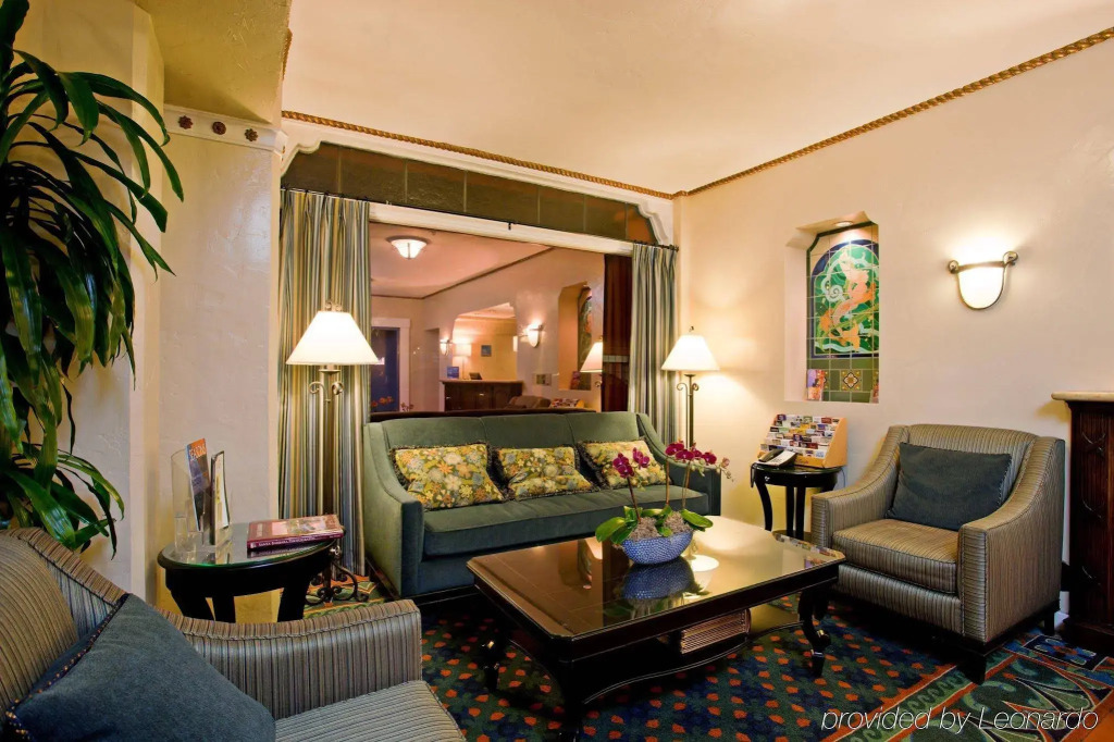 Hotel Virginia Santa Barbara, Tapestry Collection by Hilton