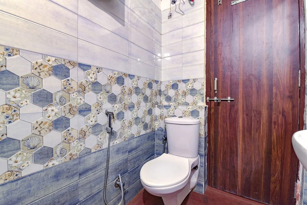 Fabhotel Achrol Palace