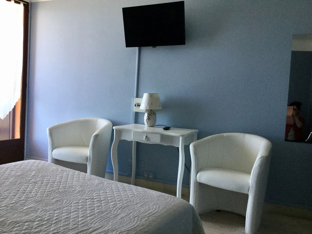 Hotel Celine