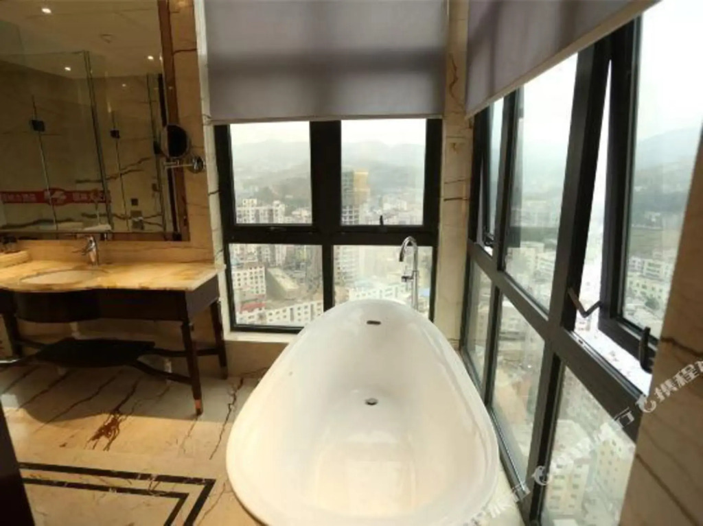 Yuanlin Hotel