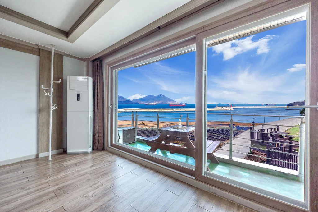 Yeosu Redondo Pension