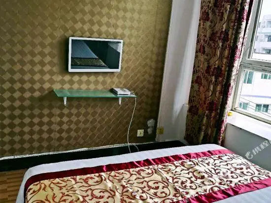 Good Luck Hostel