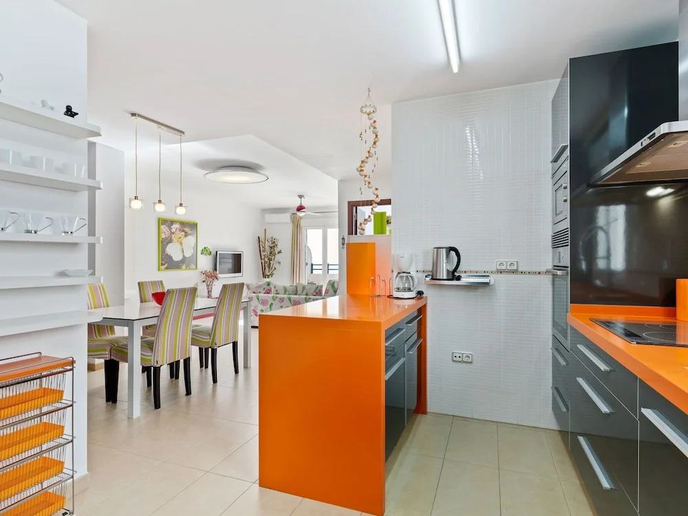 Modern Apartment in La Herradura with Sea Nearby