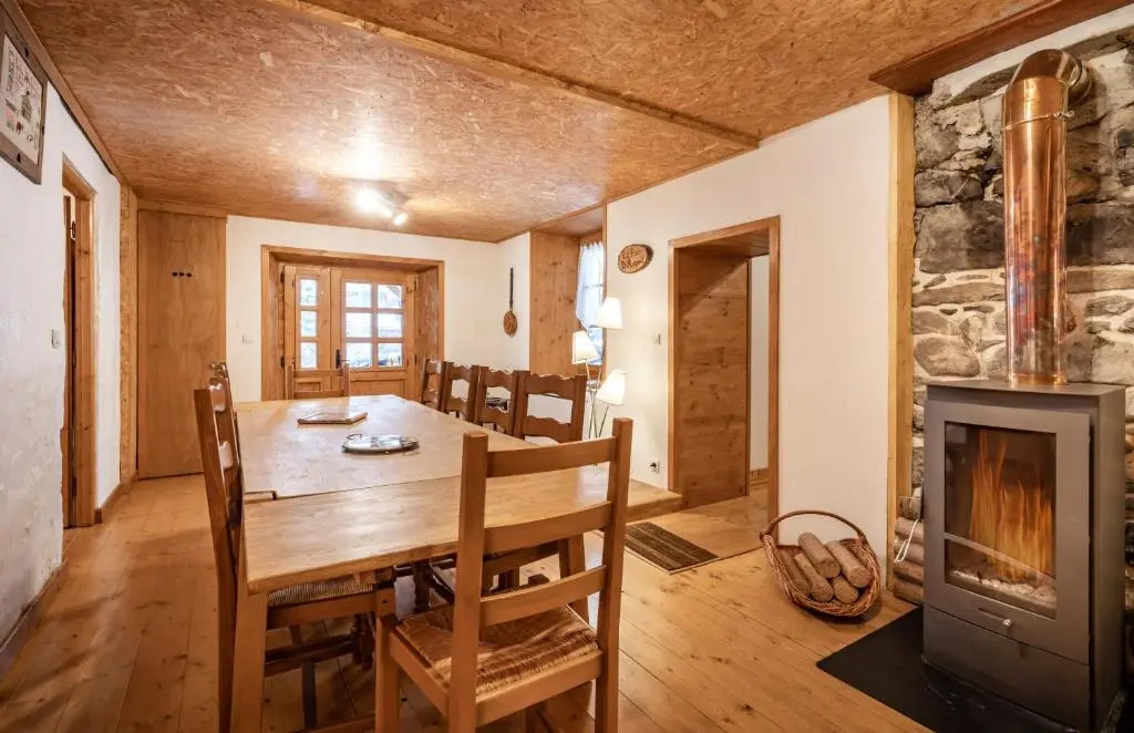 le chalet d'auguste 2 à 12 personnes