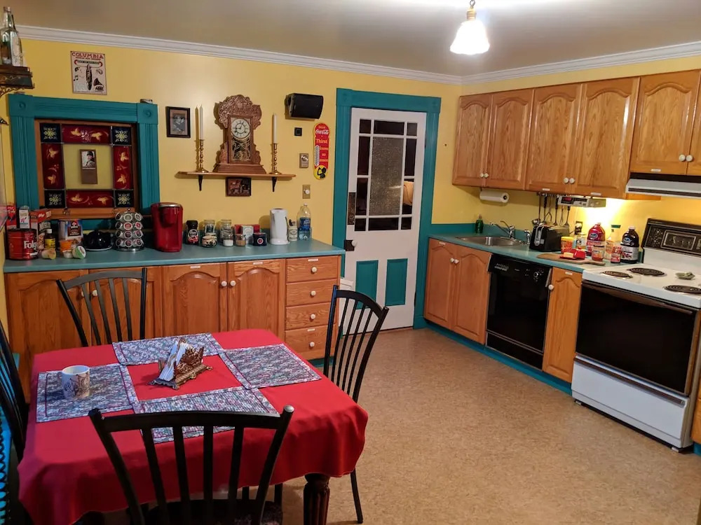 Gower Manor Historic Bed & Breakfast