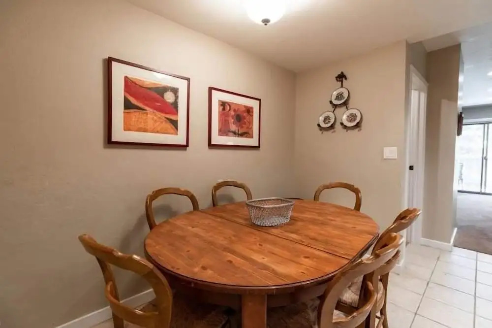 Condo with Outdoor Heated Pool and Free WiFi