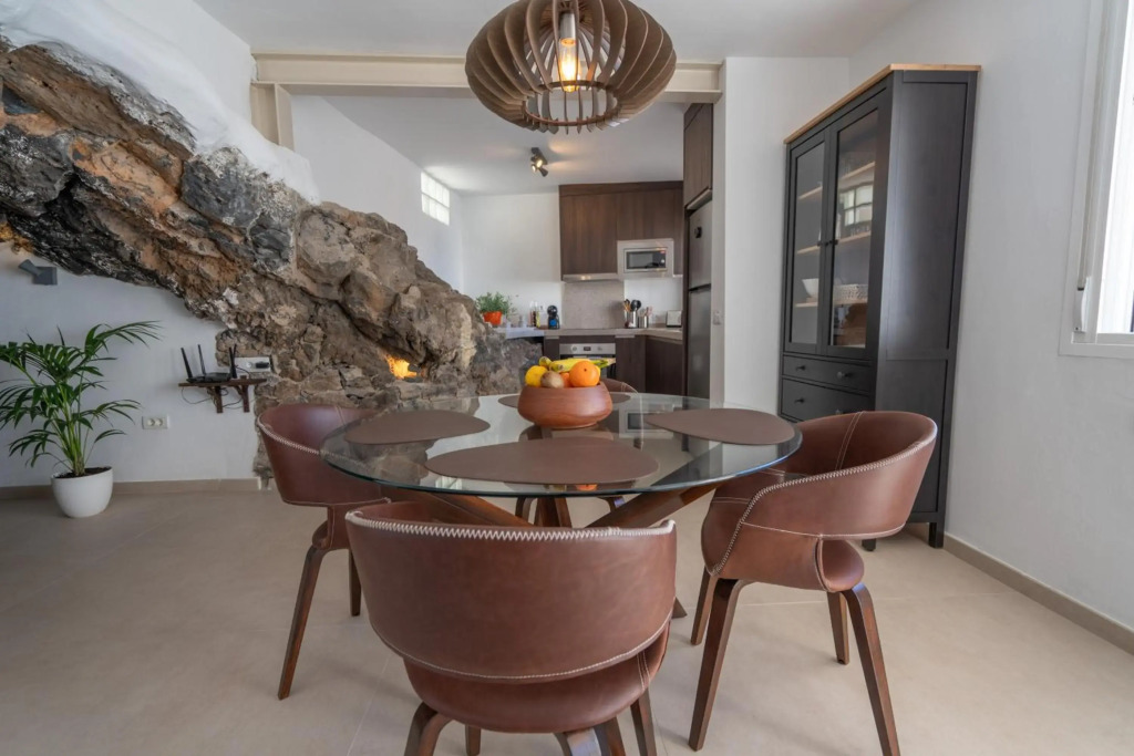 Unique house with cave by the sea with private terrace