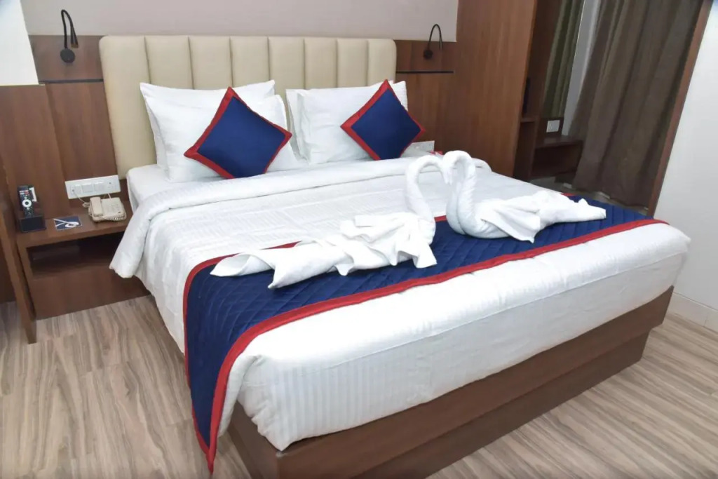 Zip by Spree Hotels Shirdi - Walkable Distance from Sai Baba Temple