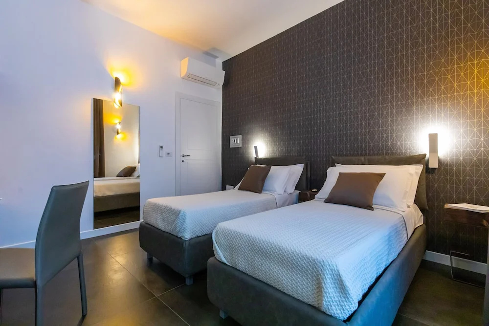 Santa Chiara Inn
