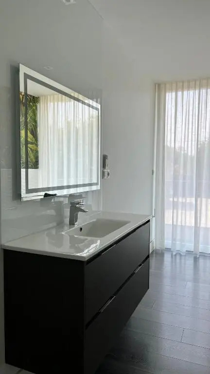 Pomba House