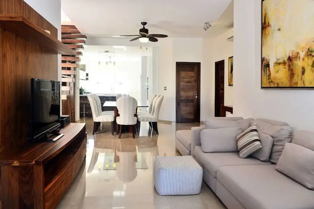 Condo Las Olas 306 by Playa Paradise