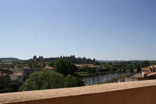 Les Balcons De La Cité - Le Saint Georges