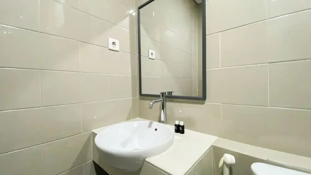 Cozy And Enjoy Living 1Br At Citralake Suites Apartment