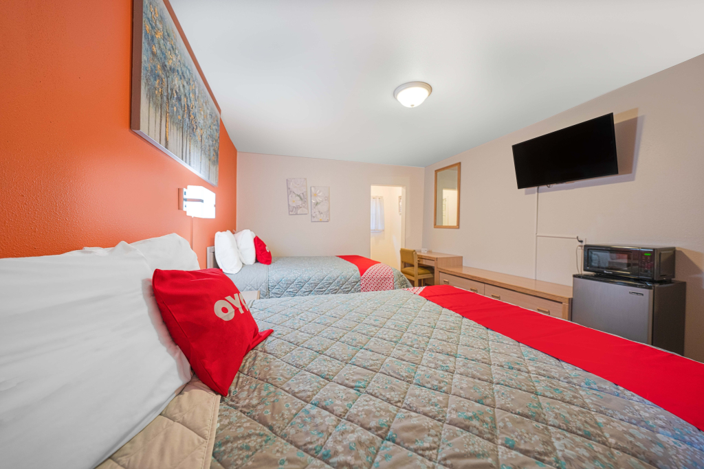 Royal Gateway Motel