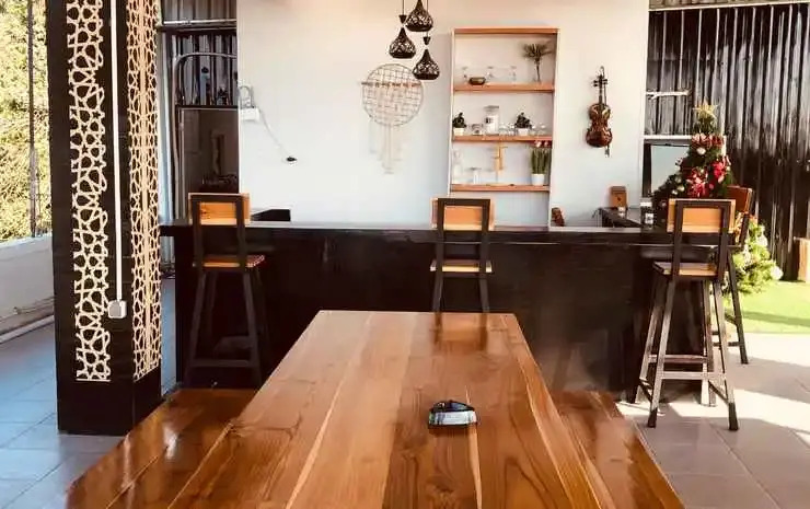 Achazia Homestay