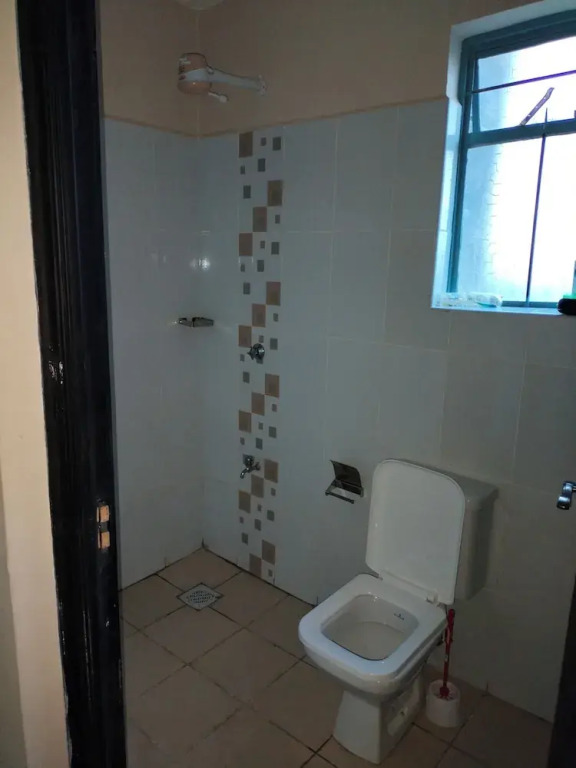 Executive 1&2 Broom Airbnb in Gilgil Nakuru