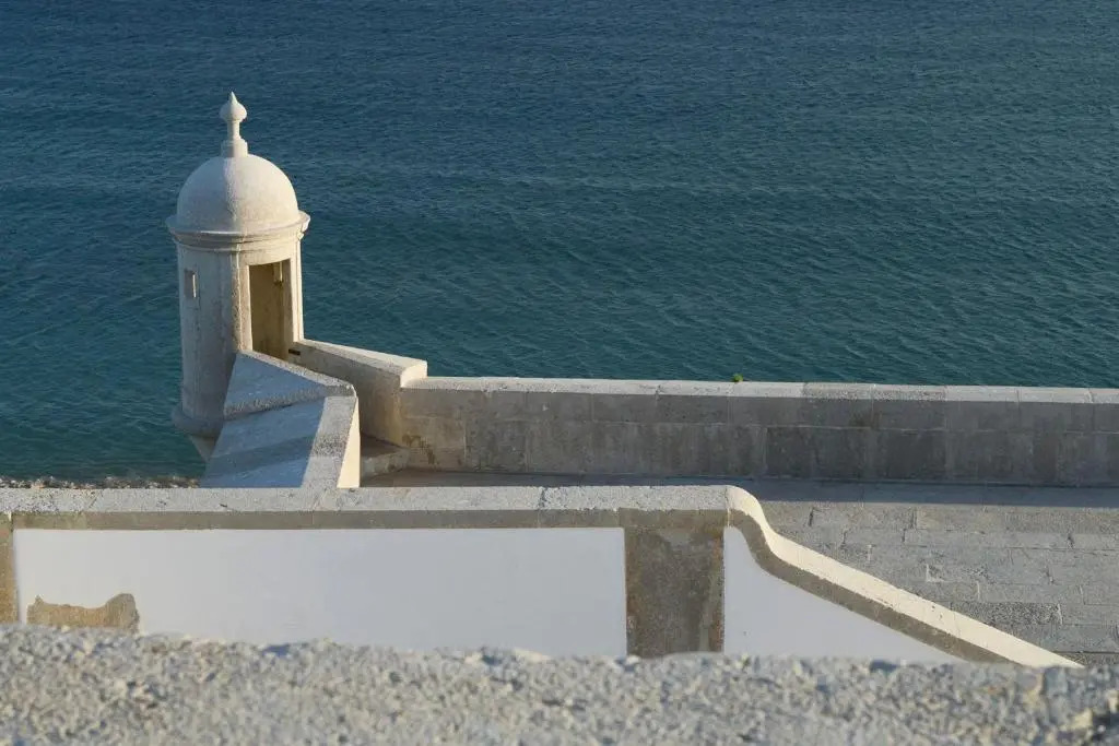 Sesimbra 99 - T2 Apartment