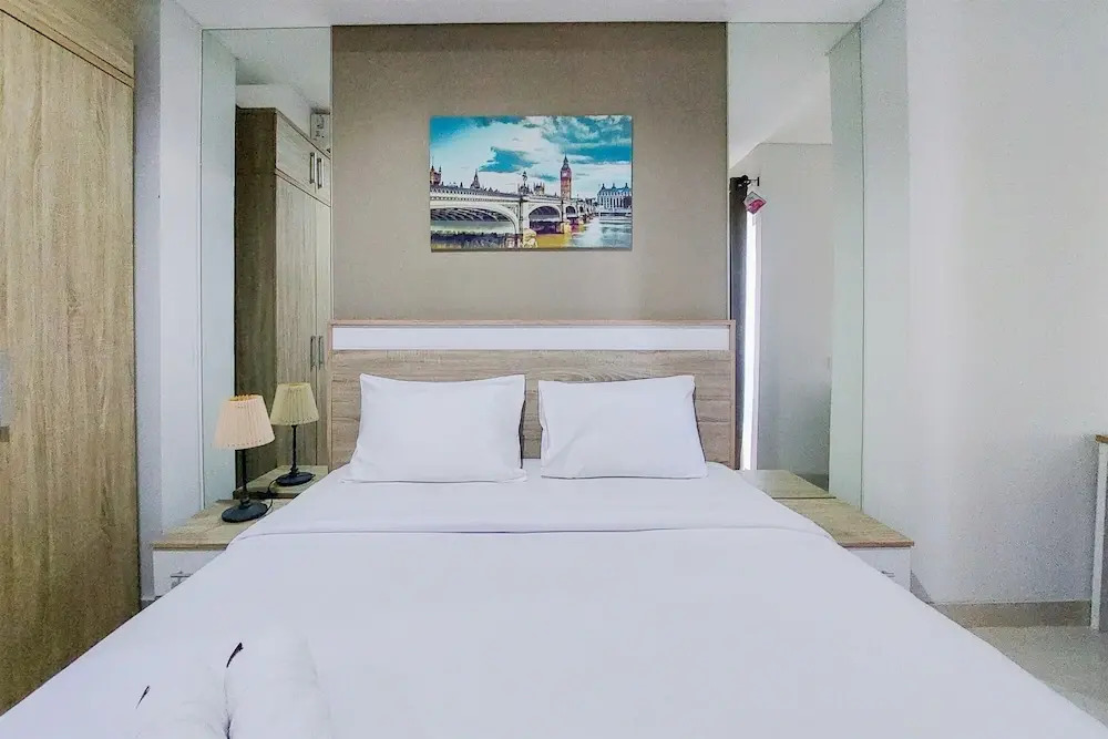 Best and Restful Studio Apartment Springwood Residence Tangerang