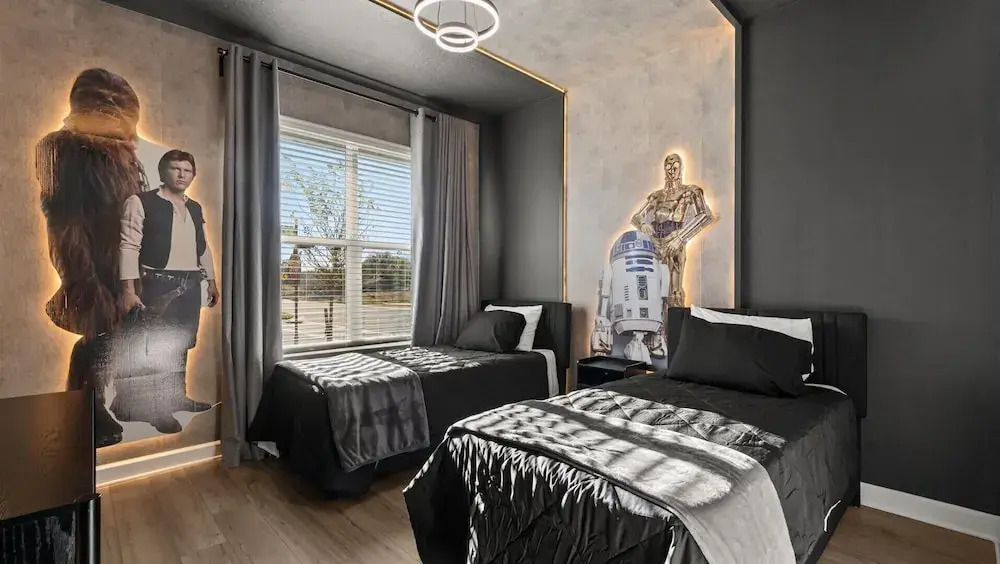 Newly Built Villa with Pool, Cinema & Games Room