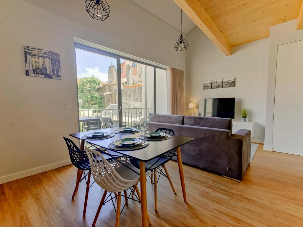 Apartamento Coutinho - Centro cidade com varanda