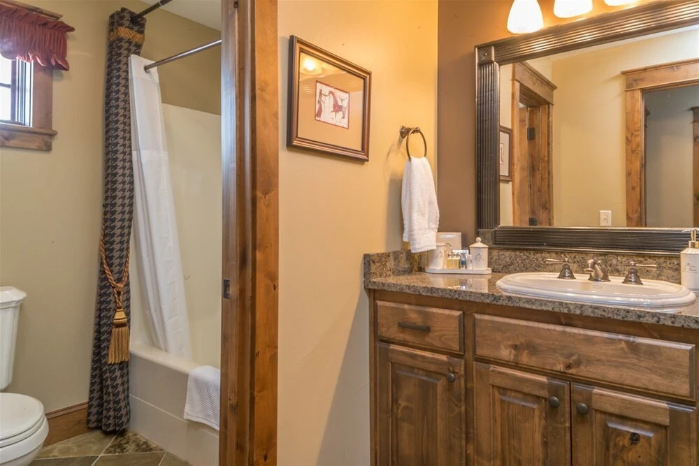 Bozeman - Main Street Retreat