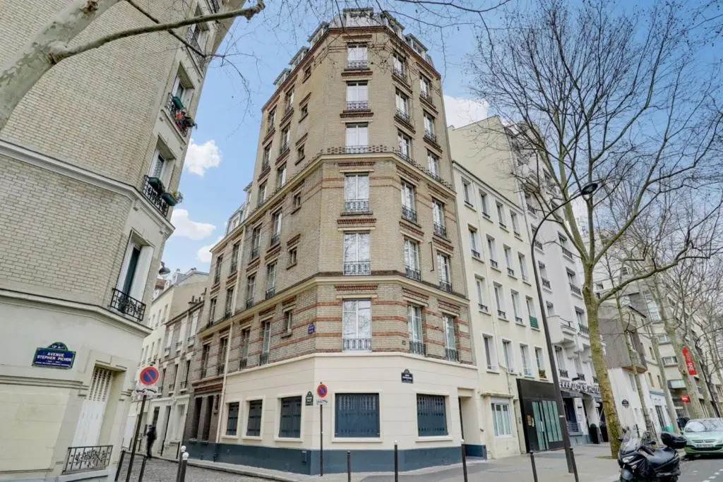 153-Suite Mylene Superb 1 BDR APT Paris