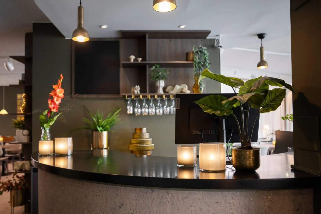 Home Hotel Majoren