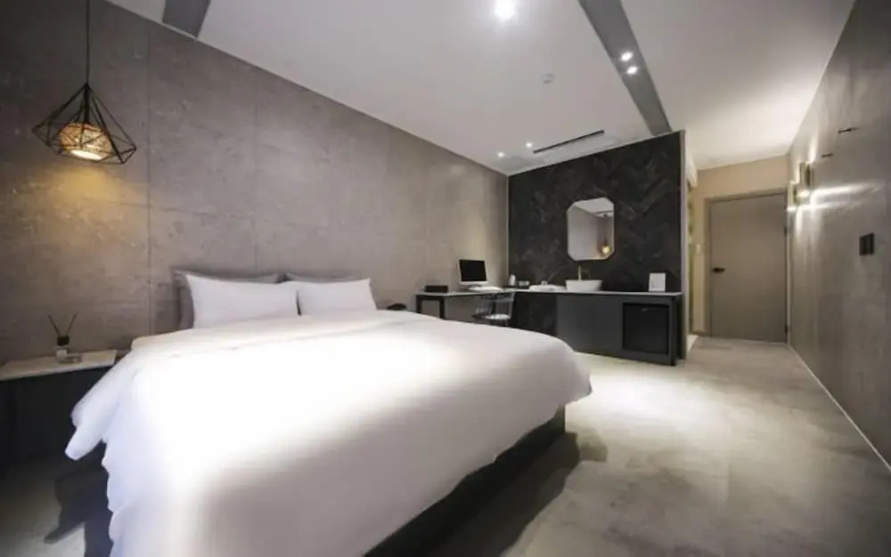 Jinhae Lian Hotel