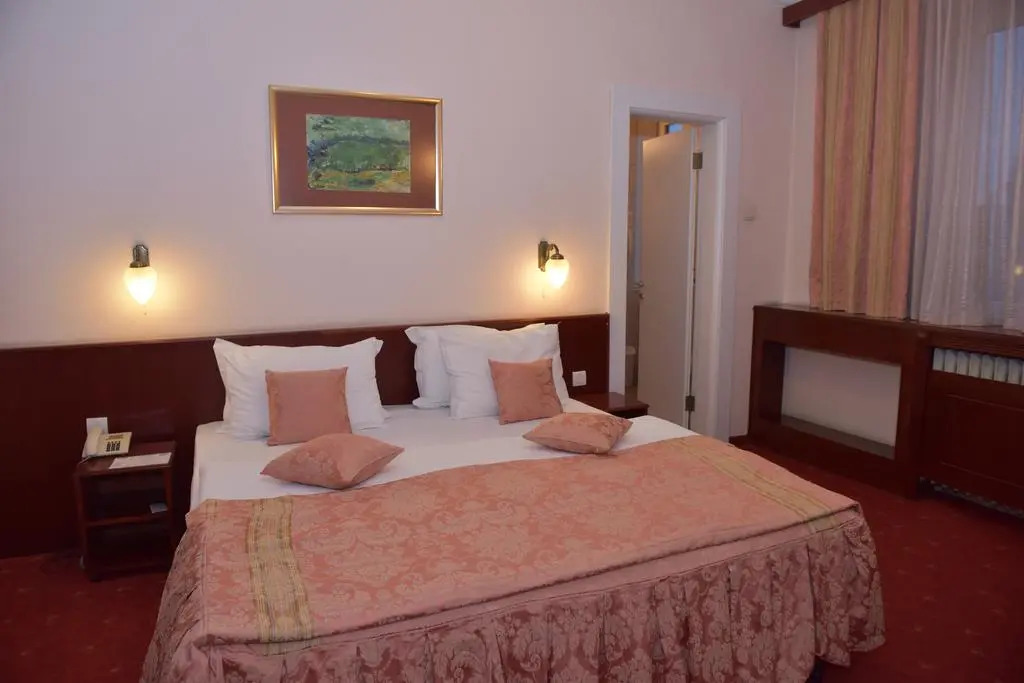 Palace Hotel