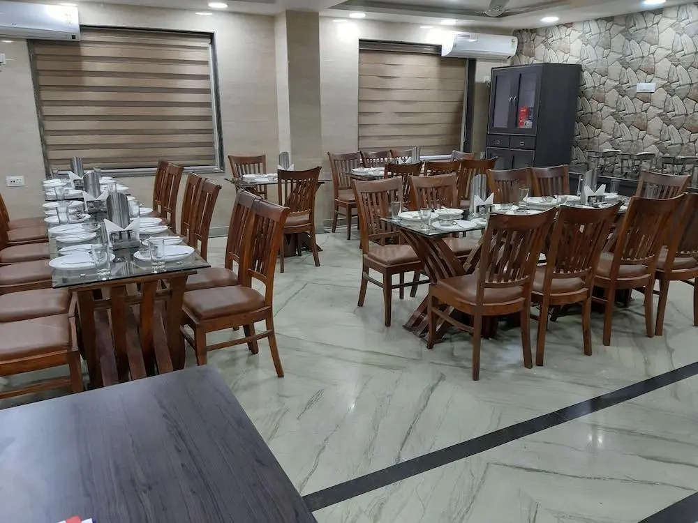 Hotel Chintpurni