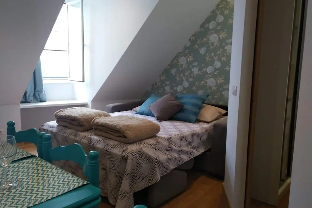 Bright 1 Bedroom Apartment in the Heart of Sunny Lisbon