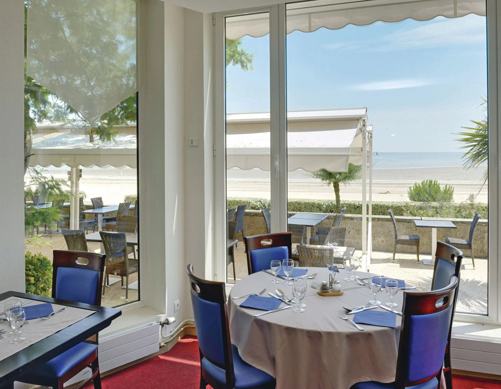 Hôtel Vacances Bleues Villa Caroline