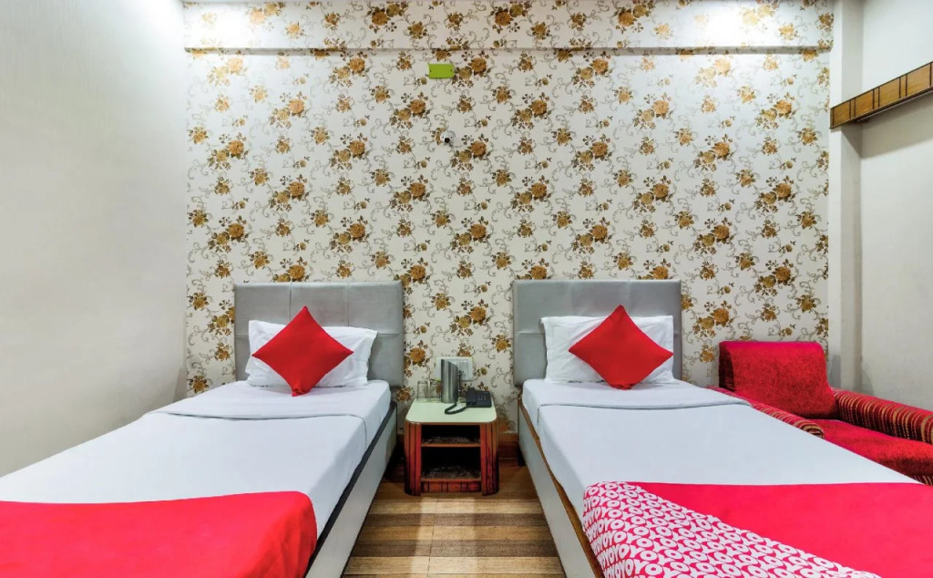 Hotel Classic By OYO Rooms