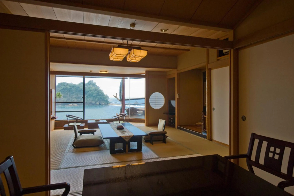 UmibenokakureyuSEIRYU海辺のかくれ湯清流