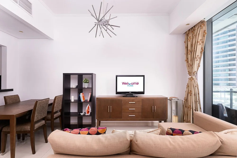 Apartments in Dubai Marina. Top location