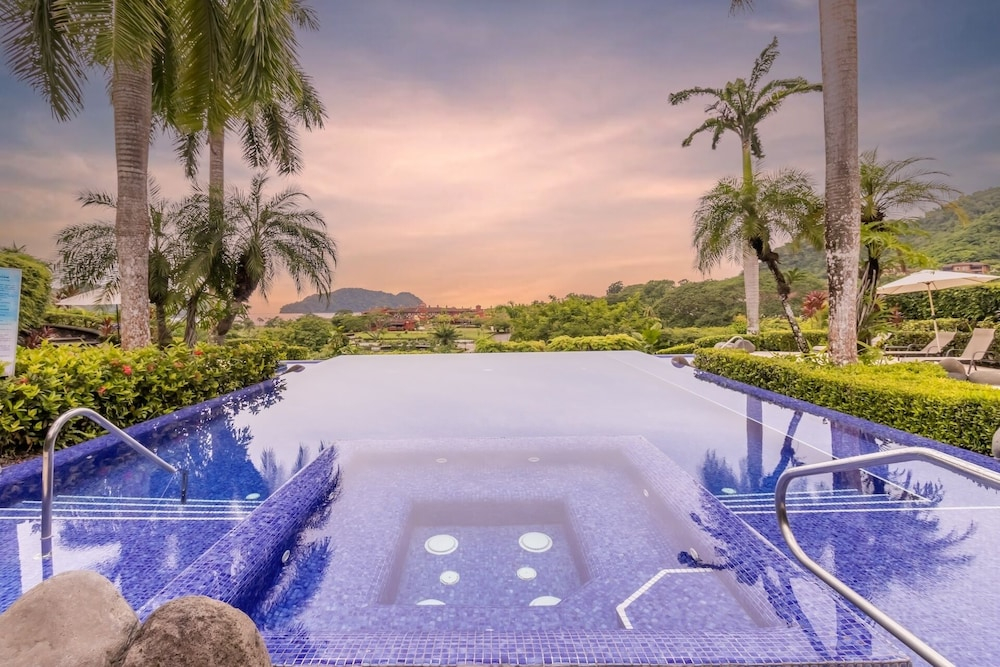 Vista Bahia 1G 3 bdr Ocean View in Los Suenos