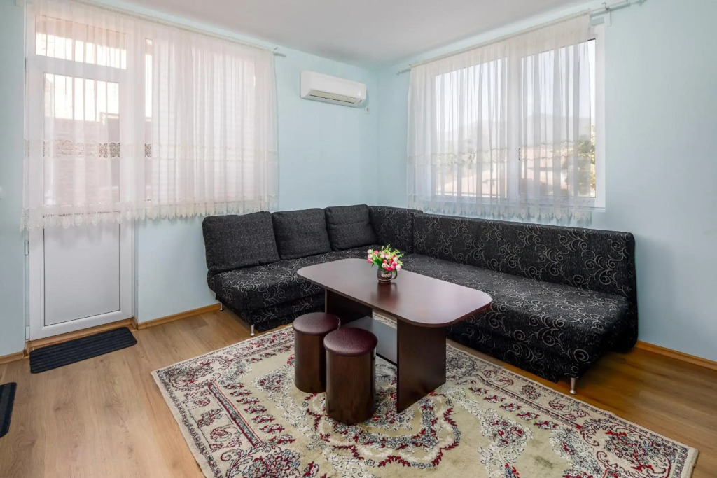 Apartments Ivadoni