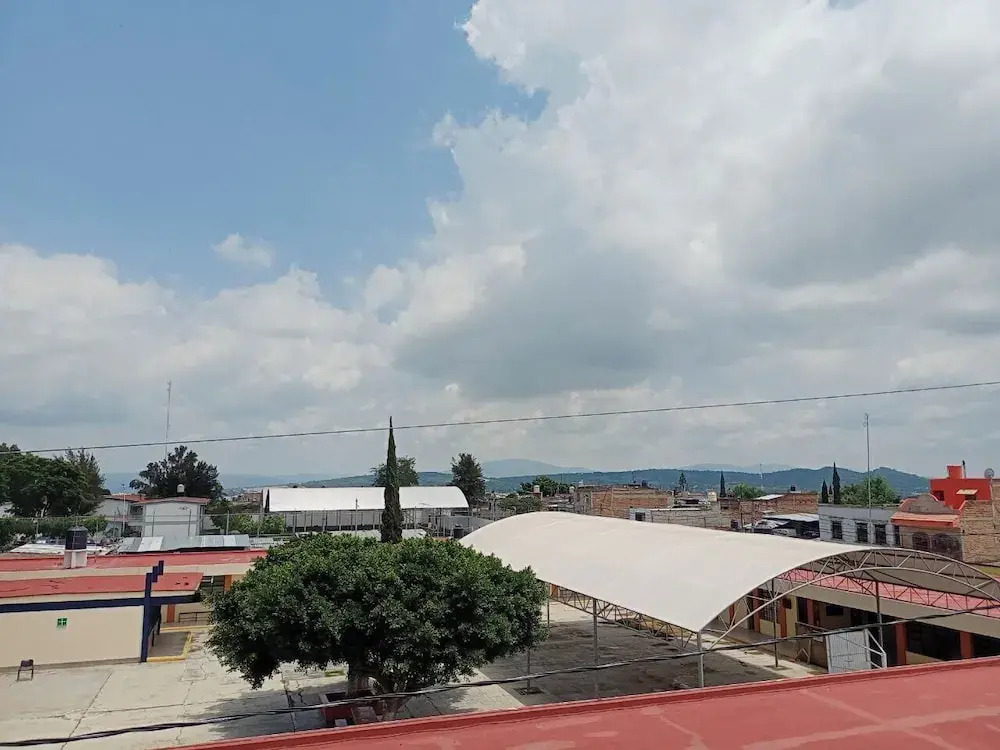 Hotel Punto Oriente Tonala