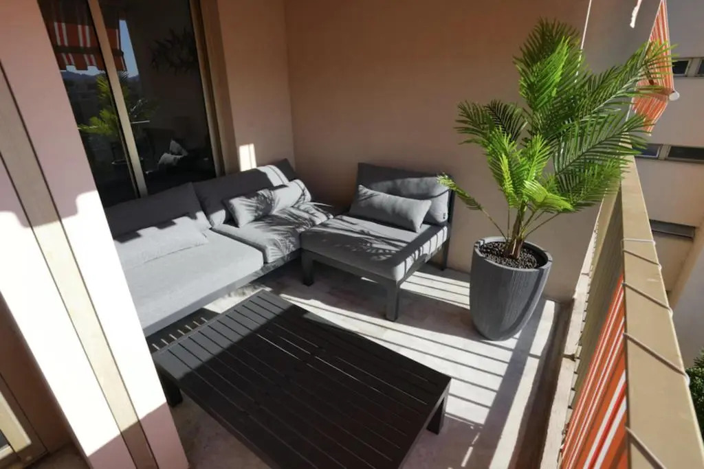 Superb 3 rooms with pool and tennis