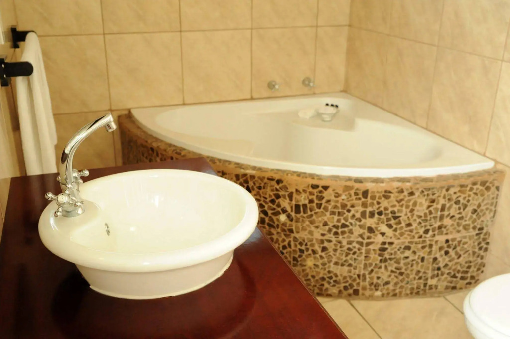 Mont dOr Hotel Clarens, Cork Tree Collection