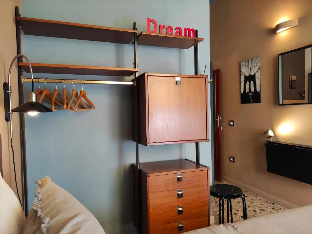al 28 B&B