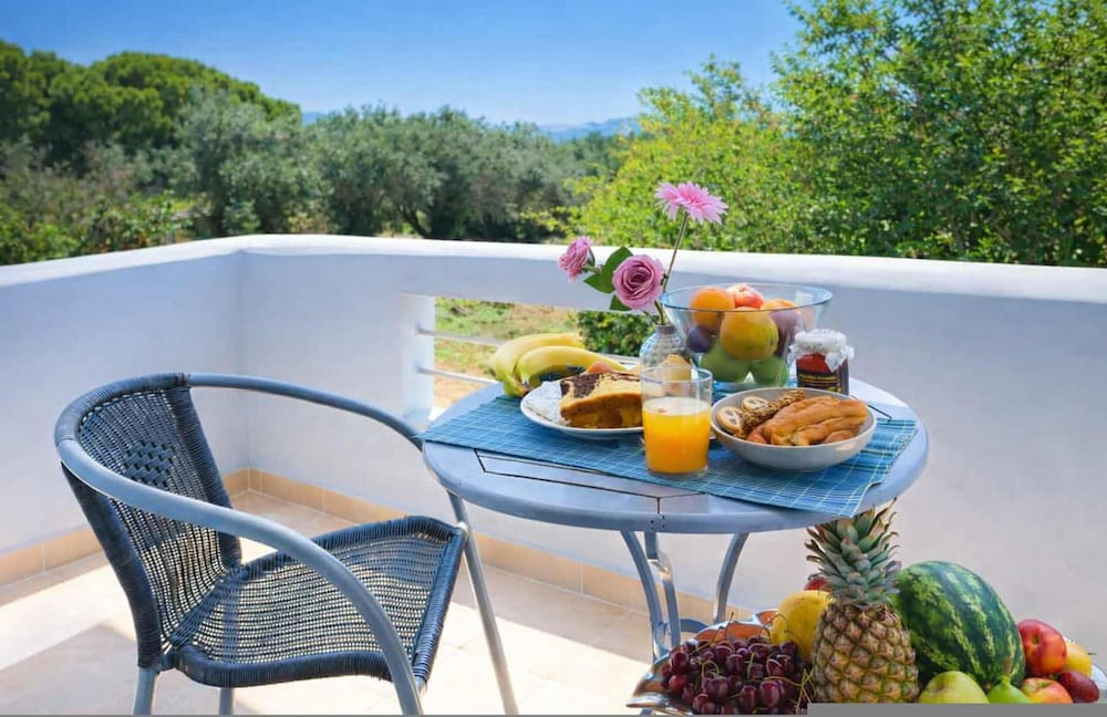 Diana s House 1 - Gytheio Sandy Beach Haven