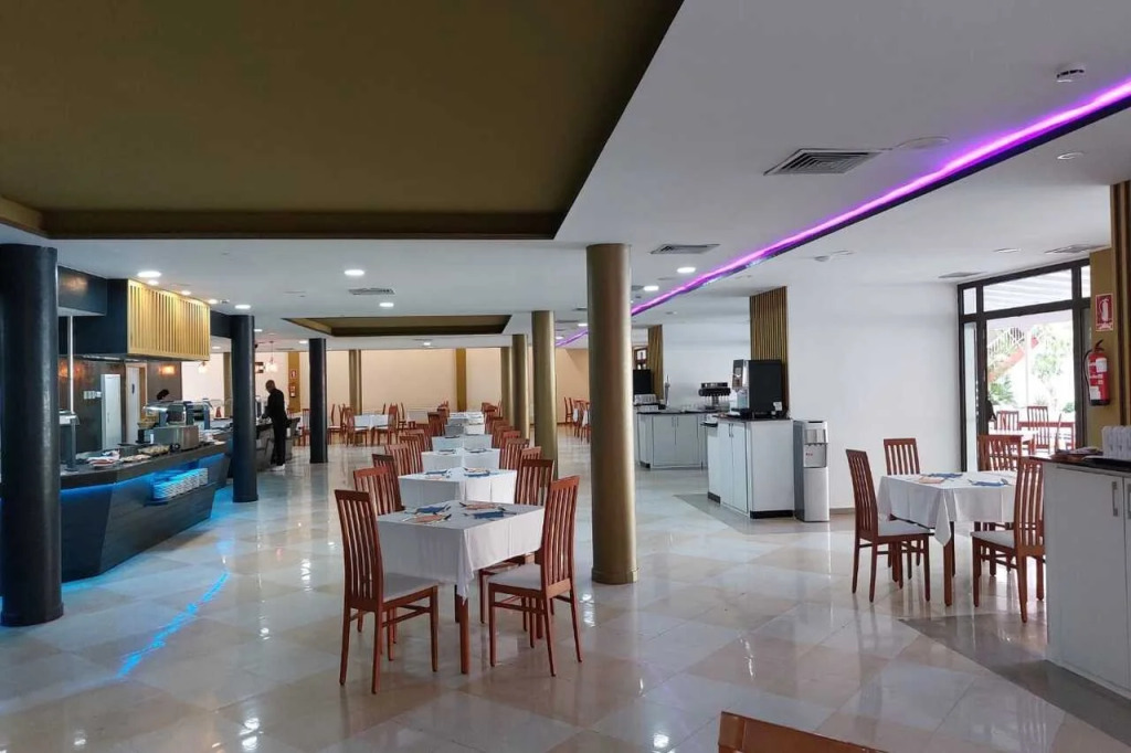 Hotel Chatur Costa Caleta