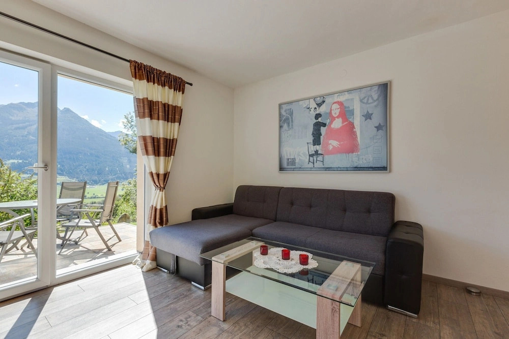 Bright Flat Close to the ski Area