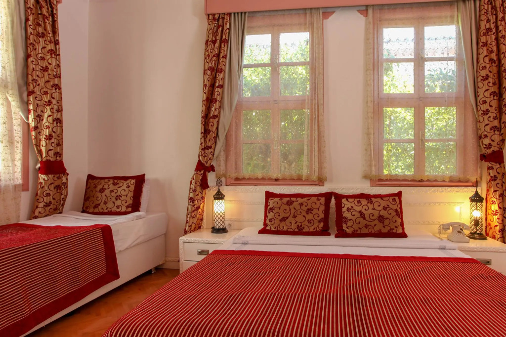 Tutav Ch Boutique Hotel