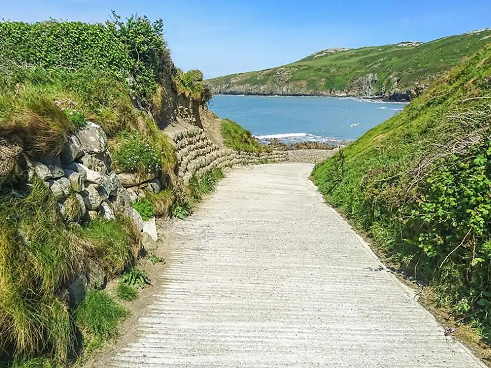 Rhyd Angharad Barns