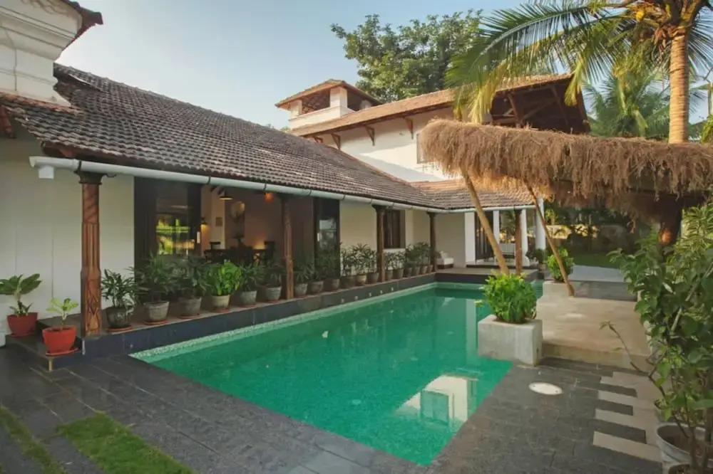 Salt by Hireavilla - 4BR w Heated Pool in Siolim
