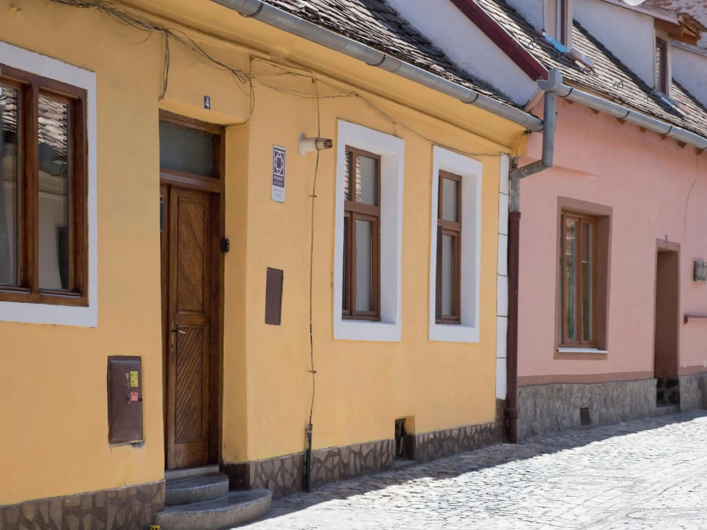 Melion Historical Center Apartment