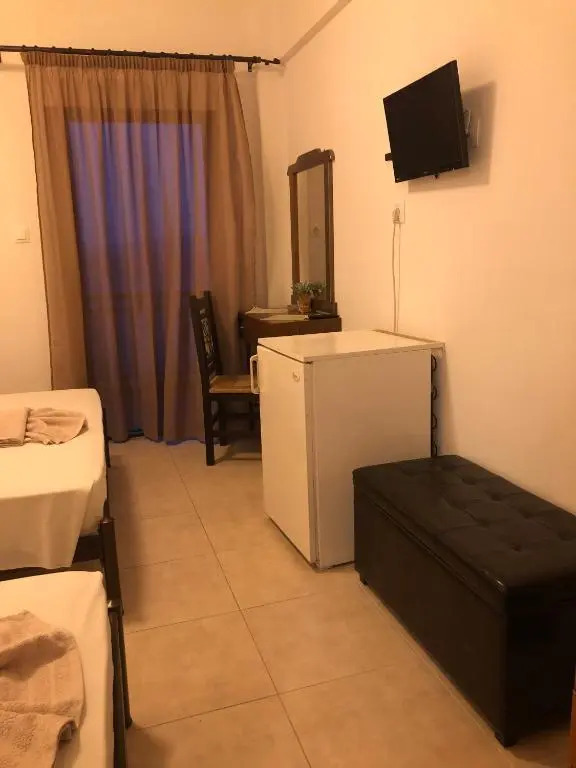 Hotel Avra