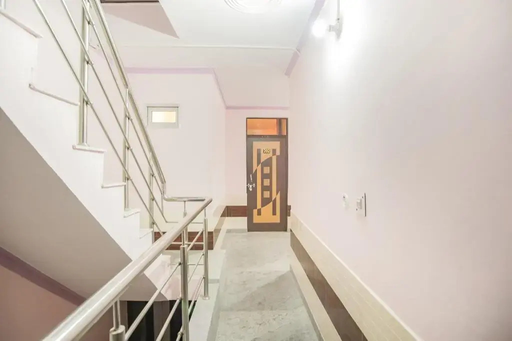 Krishna Guest House by OYO Rooms